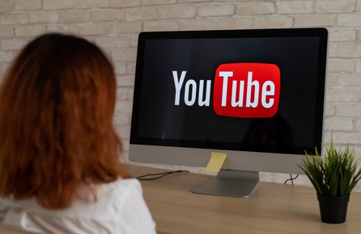 YouTube incrementa il numero di pubblicità sulla app per smart tv